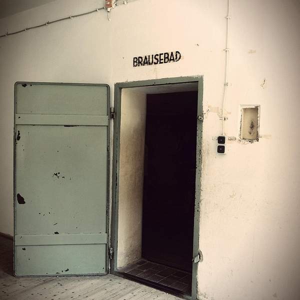 BMW 320i 머플러 튜닝: 드라이빙의 즐거움을 더하다