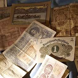 매끈한 허벅지 뒤쪽 라인 만들기: 효과적인 운동 & 생활 습관 가이드